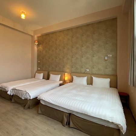 In99 Hotel Жинченг Екстериор снимка