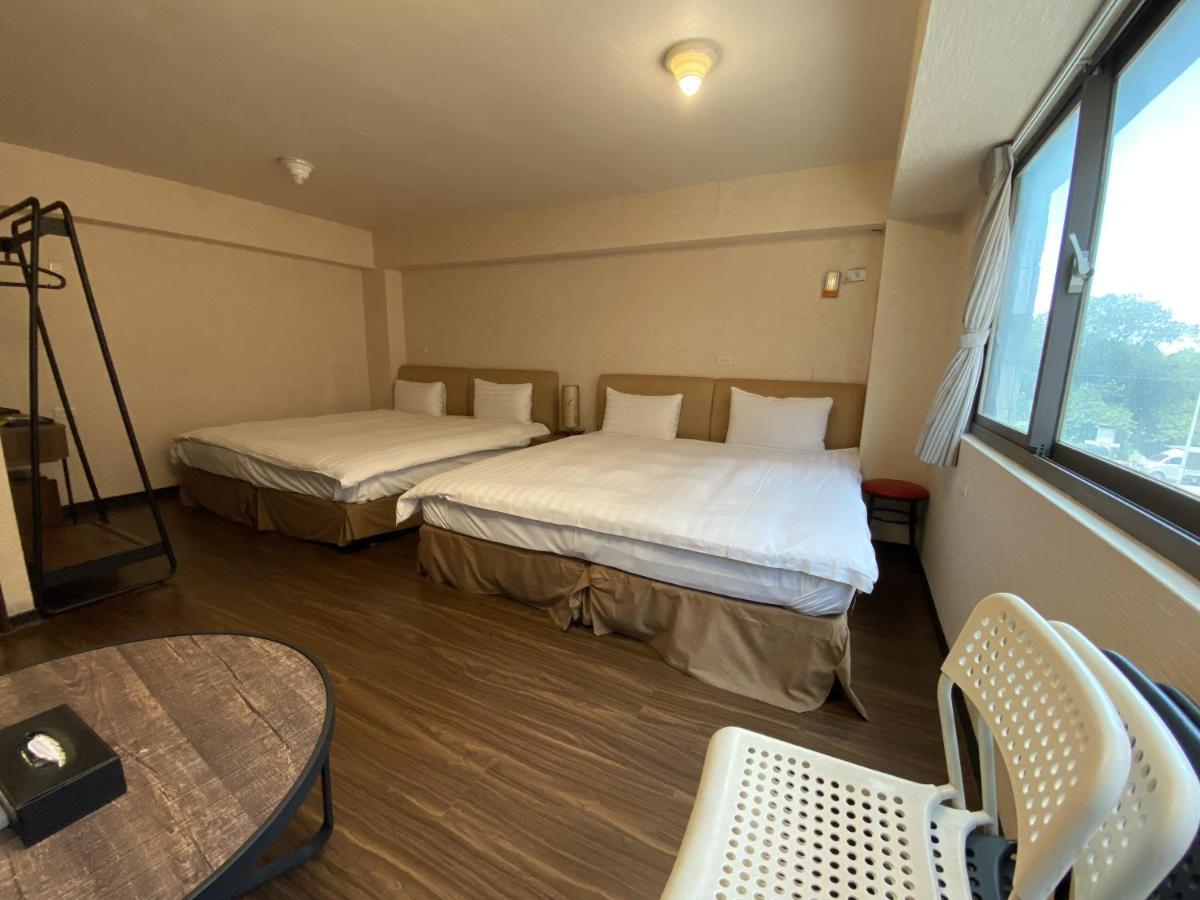 In99 Hotel Жинченг Екстериор снимка